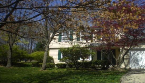 33245 Wagon Wheel Dr, Solon, OH 44139 