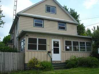 1516 W Wooster Road, Barberton, OH 44203 