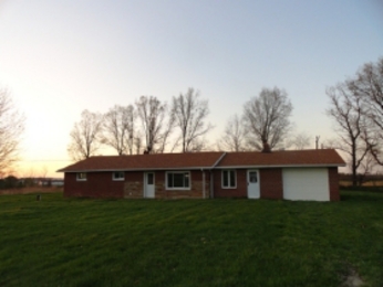 16582 Middletown Rd, North Benton, OH 44449 