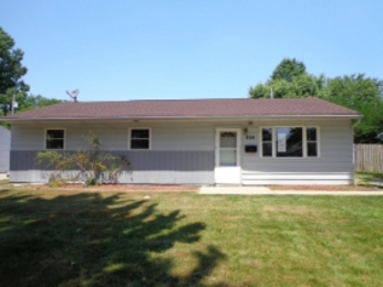 854 Case Ave, Elyria, OH 44035 