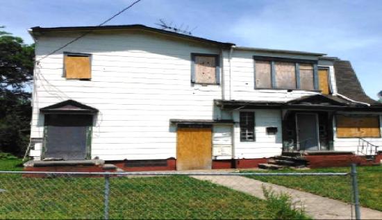 3592 E 47th St, Cleveland, OH 44105 