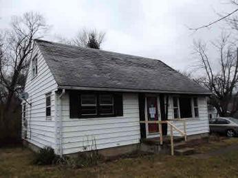 1317 Rydale Rd, Dayton, OH 45405 