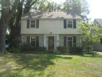 132 Edgevale Rd, Colubus, OH 43209 