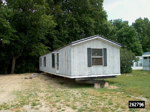 1616 HEBRON RD., Heath, OH 43056 