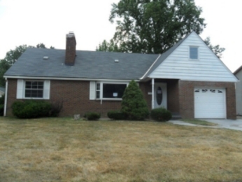 312 E 15th St, Dover, OH 44622 