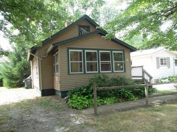 614 Sill Ave, Cuyahoga Falls, OH 44221 