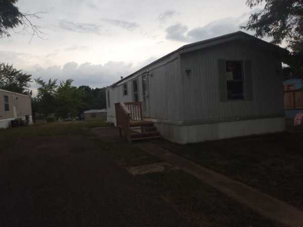 16 Rolling Acres Circle East, Massillon, OH 44647 