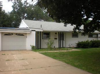 3611 NW Birchdale Rd, Canton, OH 44708 