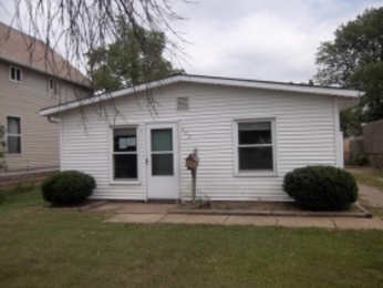 242 Winckles St, Elyria, OH 44035 