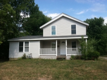 26 N Poplar St, Jefferson, OH 44047 