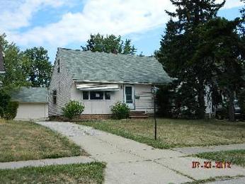 16005 Walvern Blvd, Maple Heights, OH 44137 