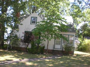 5215 Camden Road, Maple Heights, OH 44137 