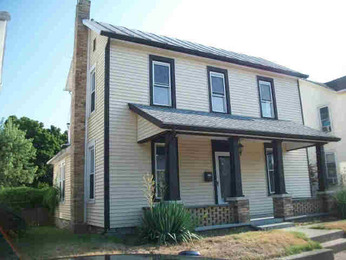 821 E Pearl St, Miamisburg, OH 45342 