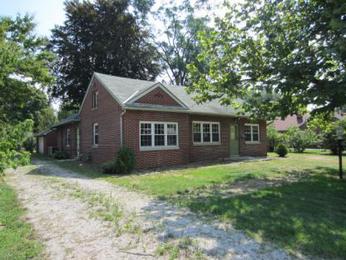 136 Ellwood Avenue, Lancaster, OH 43130 