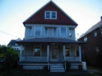 1618 Ridgewood Ave, Lakewood, OH 44107 