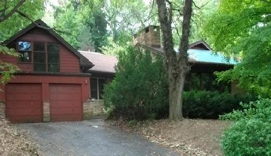 450 Ridgewood Ave, Dayton, OH 45409 