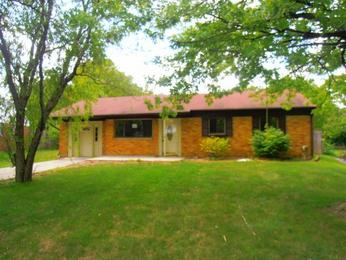 203 W Routzong Dr, Fairborn, OH 45324 