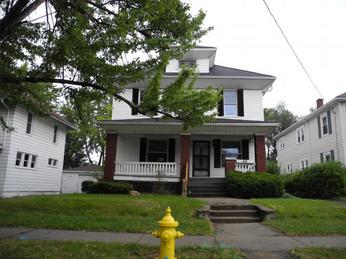 832 Richie Ave, Lima, OH 45801 