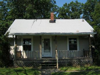 12411 Bon Air Ave NE, Alliance, OH 44601 