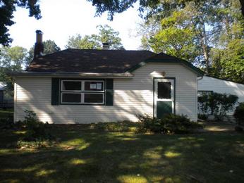 198 Paxton Rd, Eastlake, OH 44095 