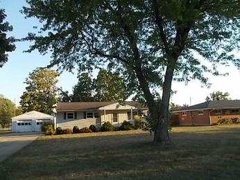 7749 Dubois Rd, Franklin, OH 45005 