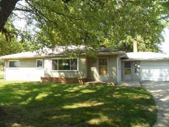 38 Allen Ave, New Holland, OH 43145 