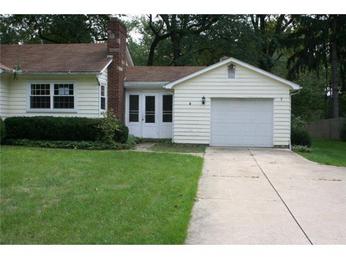 1986 Maple Rd, Stow, OH 44224 