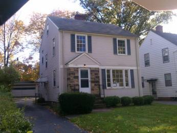 3782 Northwood Rd, University Heights, OH 44118 