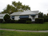 15613 Steinway Blvd, Maple Heights, OH 44137 