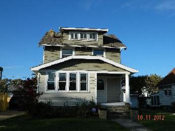 16600 Pearldale Avenue, Cleveland, OH 44135 