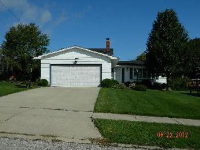 3060 Marda Dr, Parma, OH 44134 