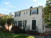 4366 Groveland Road, Cleveland, OH 44118 