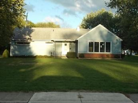 502 S Wentz St, Wapakoneta, OH 45895 