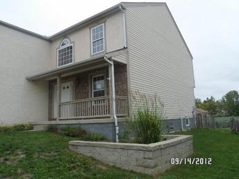 3965 Creekwood Dr, Lewis Center, OH 43035 