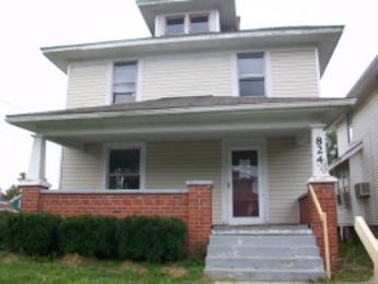 824 N Metcalf St, Lima, OH 45801 