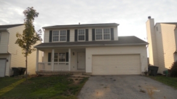 1587 Covina Dr, Columbus, OH 43228 