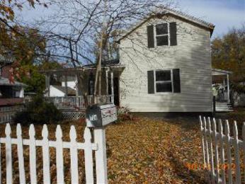 704 North Ave NE, Massillon, OH 44646 