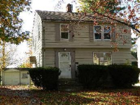 18416 Raymond St, Maple Heights, OH 44137 