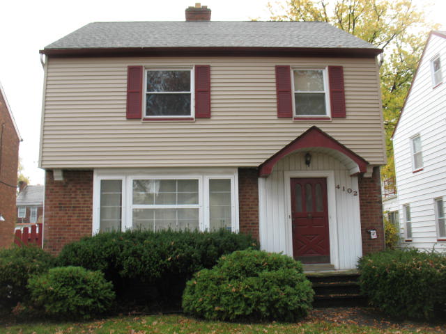 4102 Bushnell Rd, Cleveland, OH 44118 