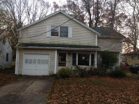 27901 Knickerbocker Rd, Bay Village, OH 44140 