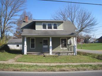 204 N Main St, Bethel, OH 45106 