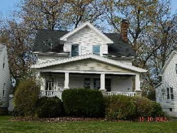 1310 Washington Blvd, Mayfield Heights, OH 44124 