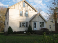 1123 Gordon Rd, Lyndhurst, OH 44124 