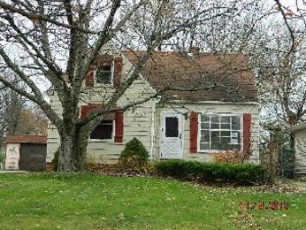 6680 Orchard Blvd, Parma Heights, OH 44130 