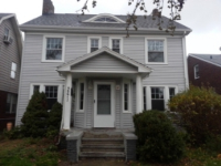 3271 Yorkshire Rd, Cleveland Heights, OH 44118 