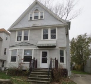 2132 West 100th St, Cleveland, OH 44102 