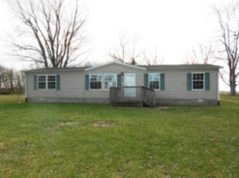 45 Circle Avenue, New Holland, OH 43145 