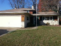 22460 Sharon Ln, Fairview Park, OH 44126 