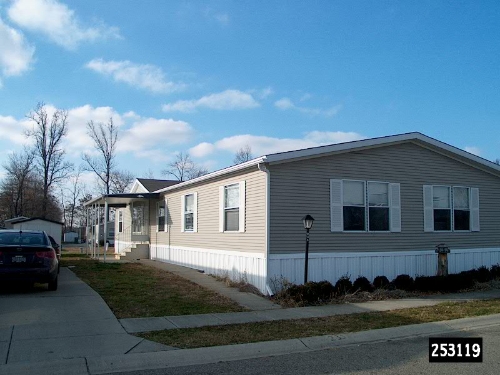 235 RONA BLVD, Pataskala, OH 43062 