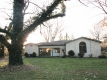 836 Pinecrest Rd, Girard, OH 44420 